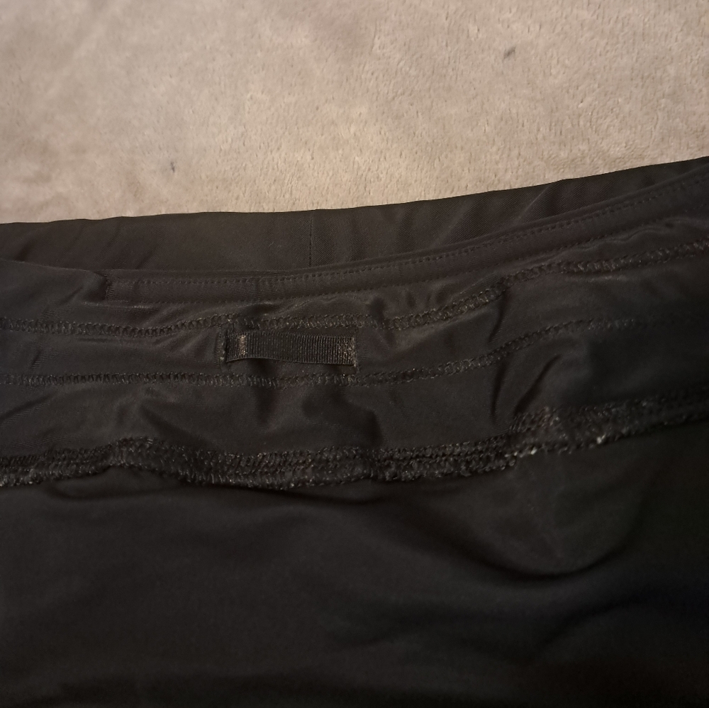 Lands End Womens Black Swim Bermuda Shorts Sz. 6P - Picture 4 of 8